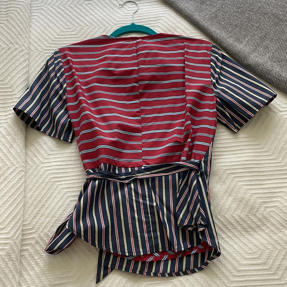 Bcbgeneration Wrap Top - image 4